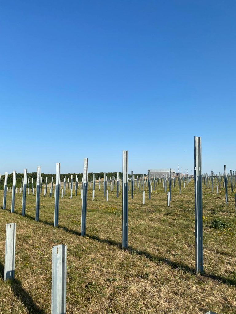 parc fotovoltaic Terminal T4 Aeroport International Iasi (1)