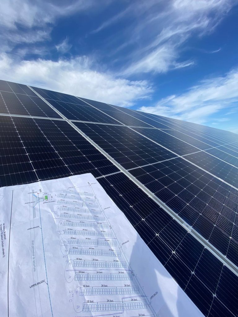 parc fotovoltaic Terminal T4 Aeroport International Iasi (1)